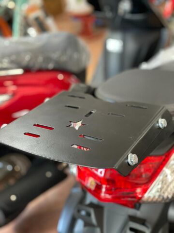 NMAX 125-155 Arka Bagaj Demiri -2015-2020 modellerle uyumlu-